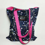 Υφασμάτινη Tote Bag 100% Βαμβακερή (OEKO-TEX) | Λουλουδάκια Μπλε | Επένδυση: Φούξια| Διαστάσεις: 33x38 cm | Με Επιλογές χρωμάτων
