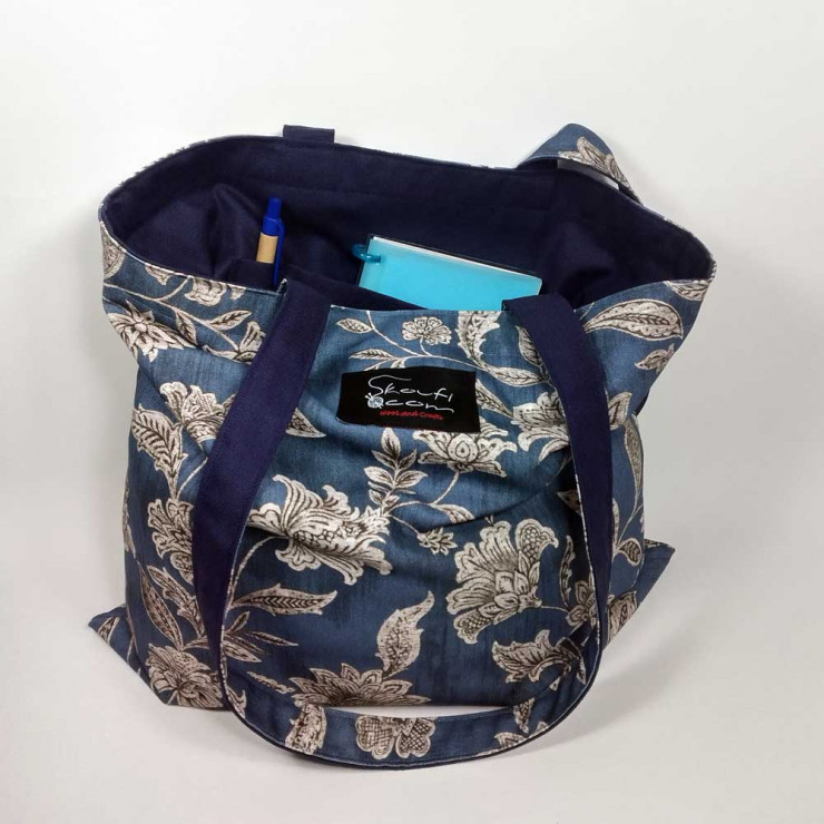 Υφασμάτινη Tote Bag 100% Βαμβακερή (OEKO-TEX) | Σχέδιο: Ντένιμ-Λουλούδια | Επένδυση: Μπλε | Διαστάσεις: 38x38 cm
