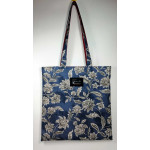 Υφασμάτινη Tote Bag 100% Βαμβακερή (OEKO-TEX) | Σχέδιο: Ντένιμ-Λουλούδια | Επένδυση: Κόκκινο Βοργουνδίας | Διαστάσεις: 38x38 cm