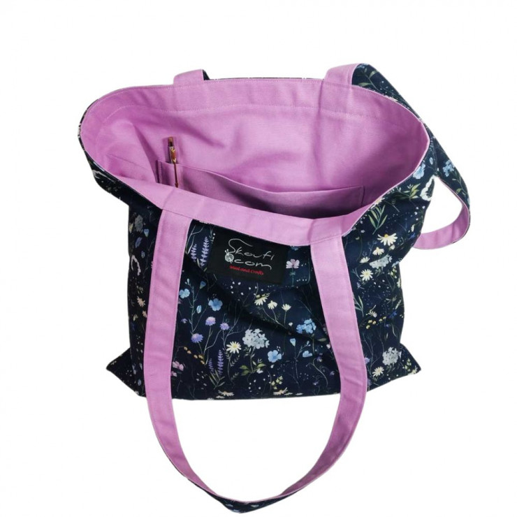 Χειροποίητη Tote Bag “Λουλουδάκια Μπλε” – Βαμβακερή (OEKO-TEX) – Λιλά Επένδυση – 38x38 cm