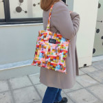 Χειροποίητη Tote Bag “Πολύχρωμα Πλακάκια” – Βαμβακερή (OEKO-TEX) – Rosa Antico Επένδυση – 38x38 cm